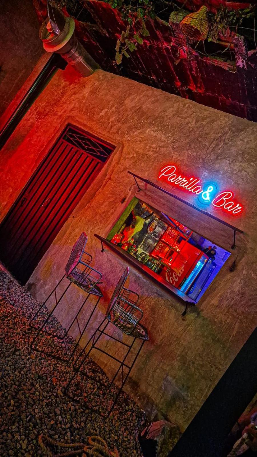 Urban Hostal San Gil- Piscina Restaurante Bar Exterior foto